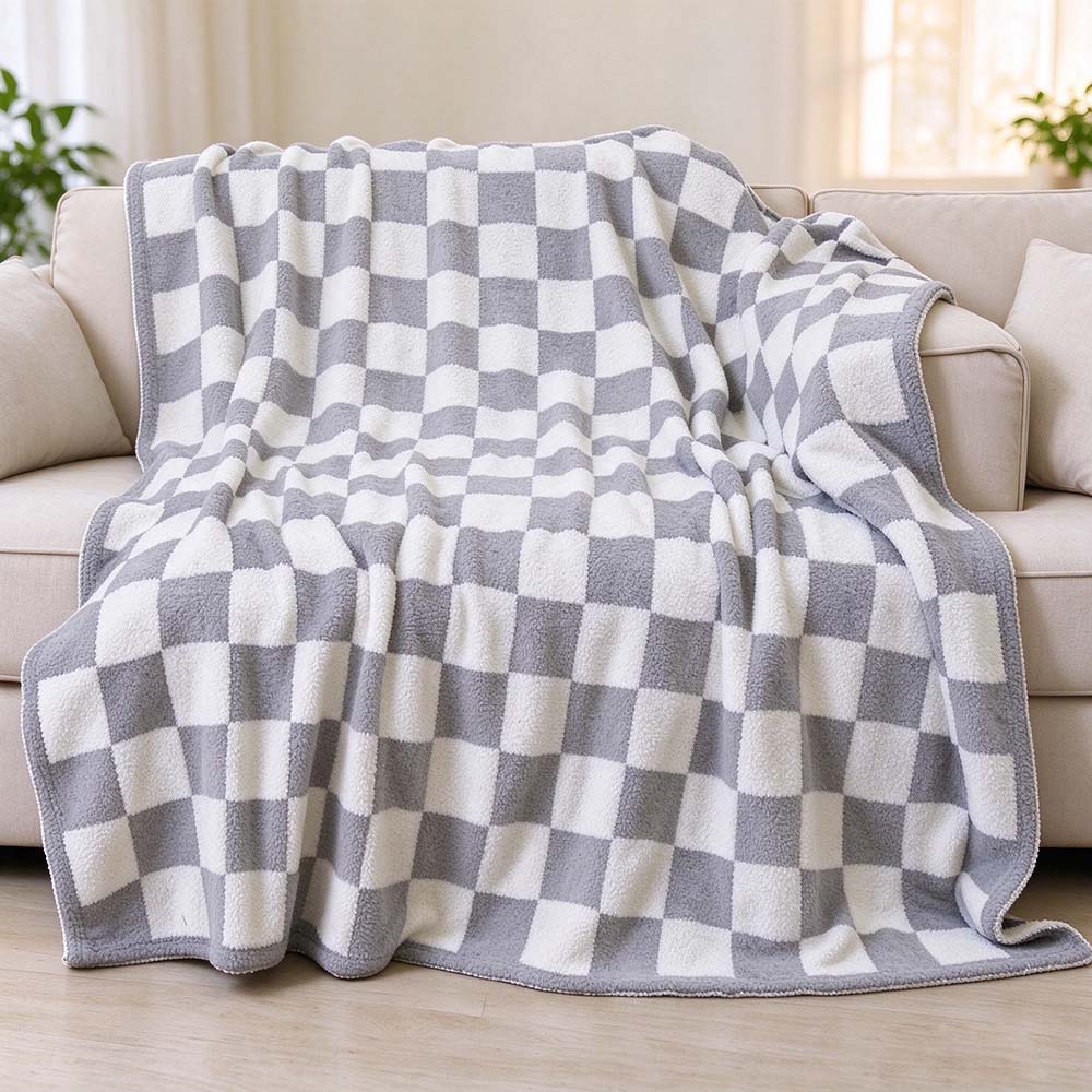 Checkerboard Plush Throw Blanket, Soft Cozy Flannel Checkered Blanket | COZORVEL