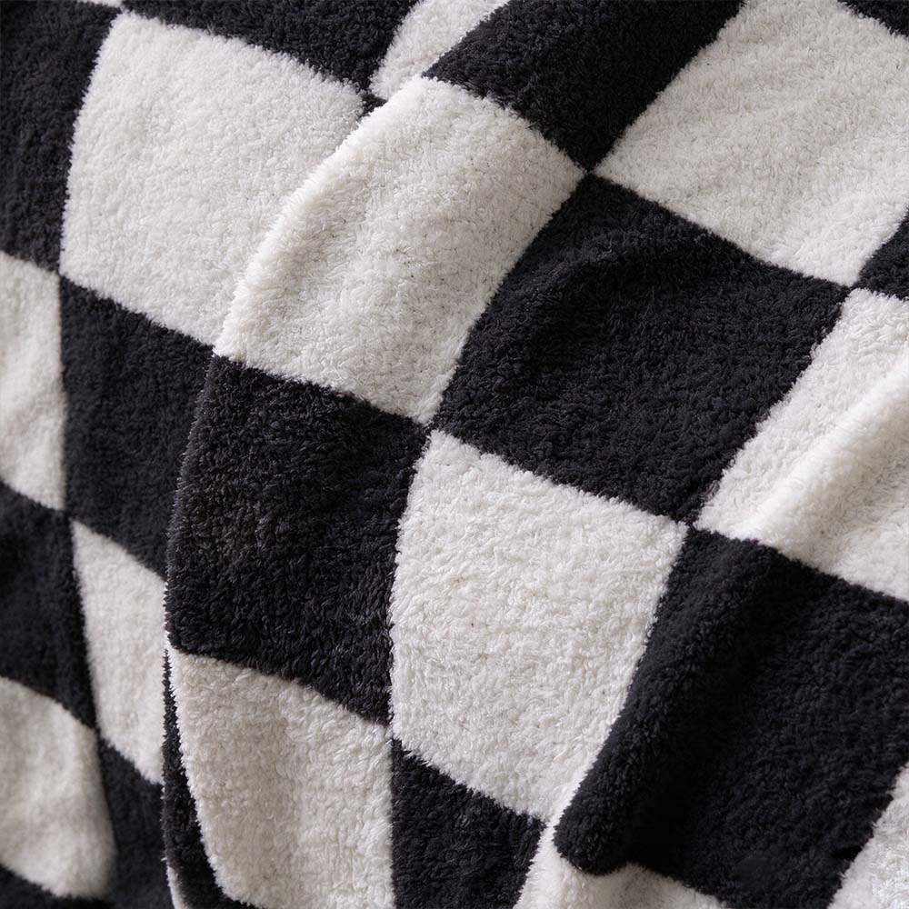 Checkerboard Plush Throw Blanket, Soft Cozy Flannel Checkered Blanket | COZORVEL